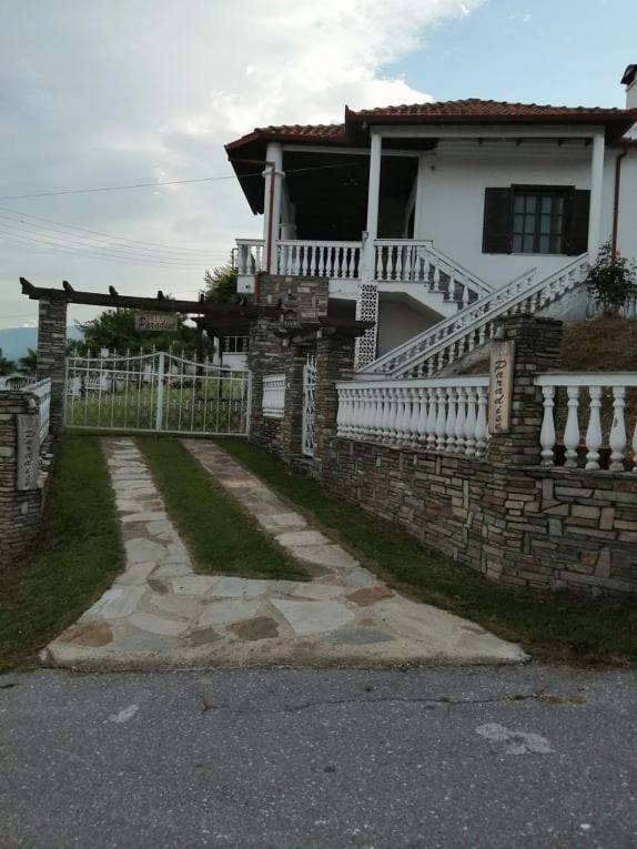 Villa Paradisos Likostomon Dış mekan fotoğraf